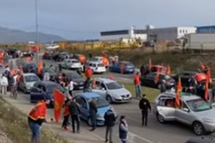 protesti_crna_gora.jpg