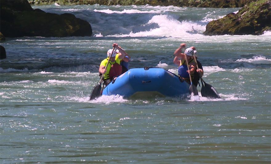 rafting1.jpg