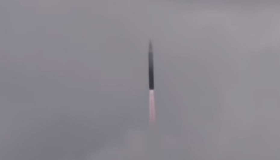 Raketa.jpg