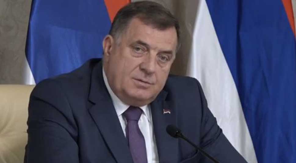 618911728de3e-dodik.jpg