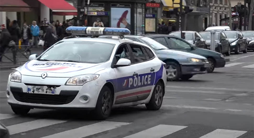 francuska-policija-screenshot-youtube.jpg