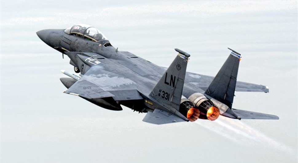 F-15.jpg