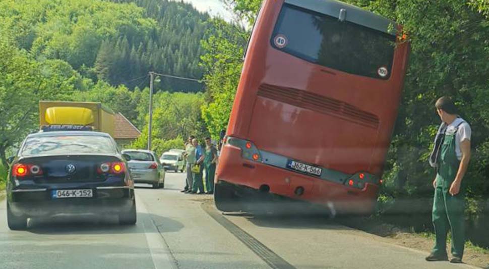 autobus-nezgoda-oseliste-viber.jpg