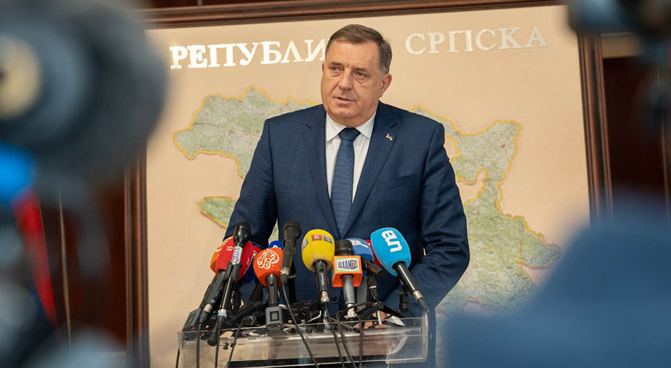 635277d049d49-Dodik.jpg