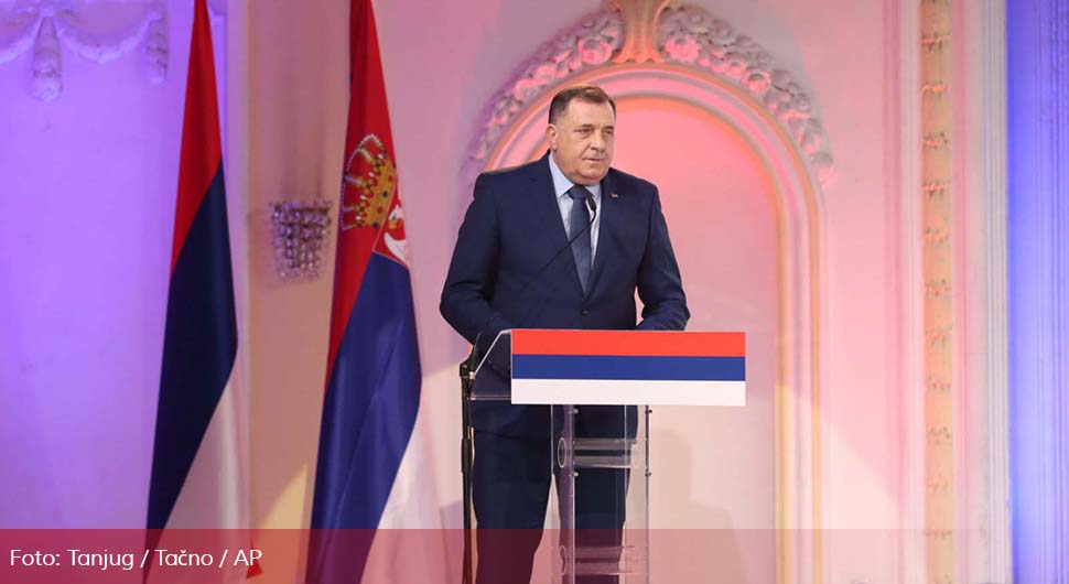 63bbf09e83237-Dodik.jpg