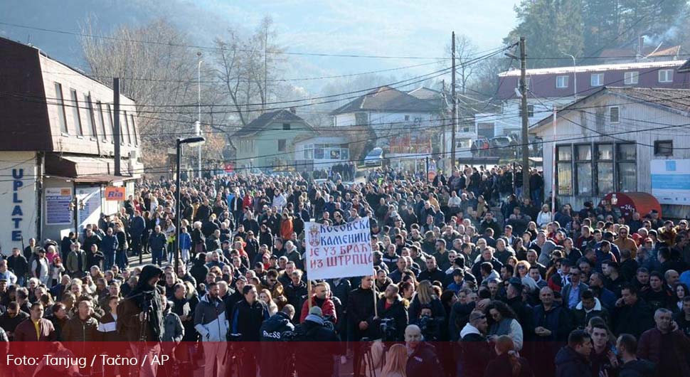 Protesti-KiM.jpg