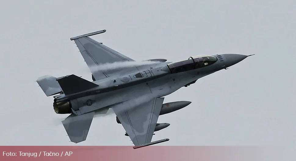 f16.webp